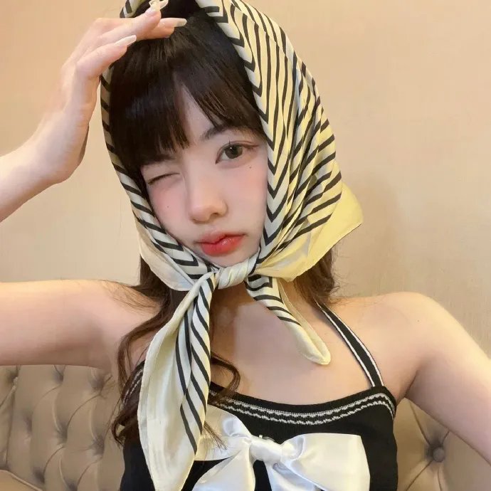 春色无边满杏林